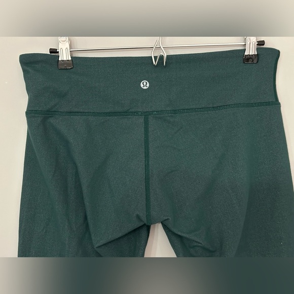 Lululemon: Women’s Leggings - Size 10 - Picture 3 of 7